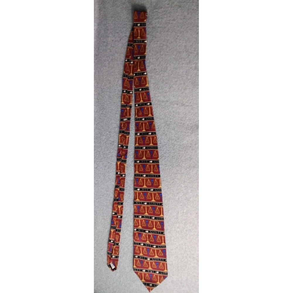 VTG Vicky Davis Mens Silk Tie "Need A Lawyer" Not Guilty Scales Justice Novelty - Picture 5 of 6